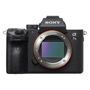 دوربین دیجیتال سونی مدل Alpha A7 III Mirrorless Body Digital Camera