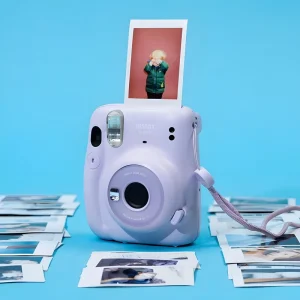 دوربین عکاسی چاپ سریع فوجی فیلم مدل Instax Mini 11