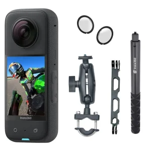 دوربین فیلم برداری ورزشی اینستا 360 مدل INSTA360 X3 به همراه لوازم جانبی